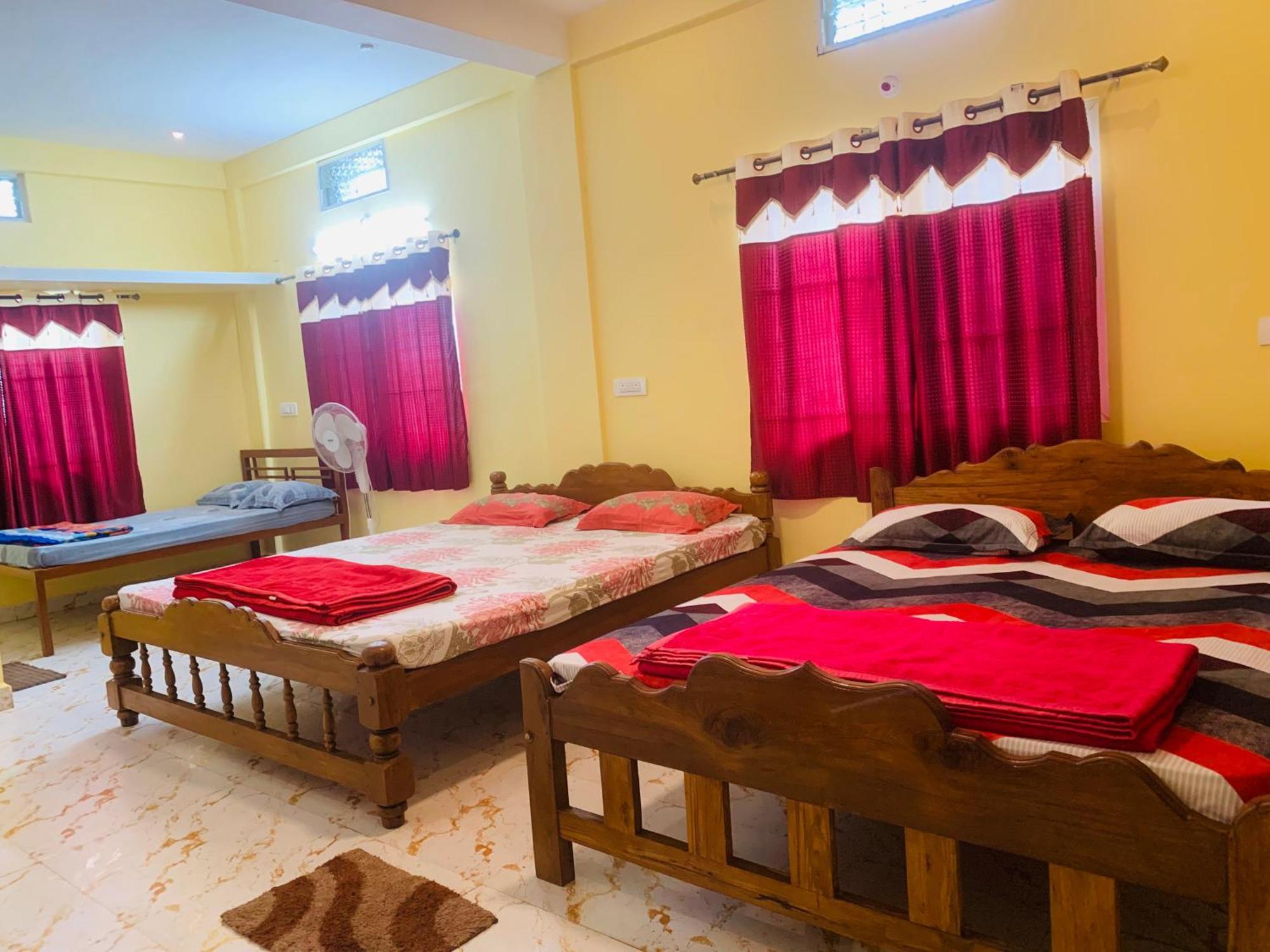 Dandeli Crocodile Valley Homestay Exteriör bild