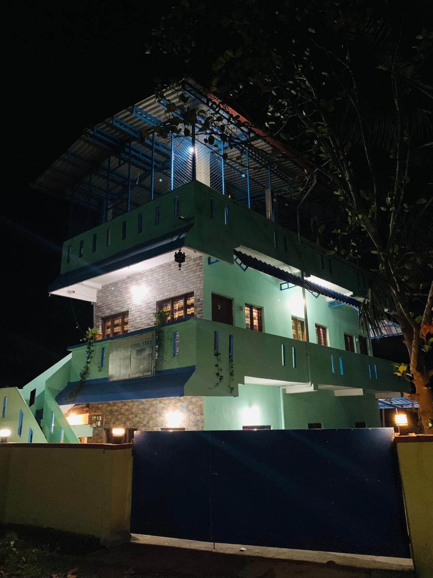 Dandeli Crocodile Valley Homestay Exteriör bild
