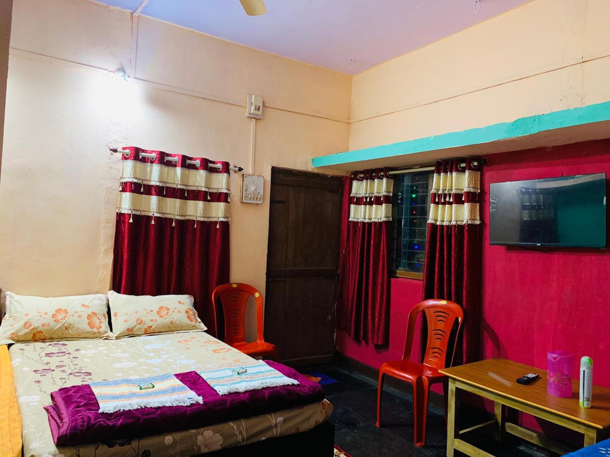 Dandeli Crocodile Valley Homestay Exteriör bild