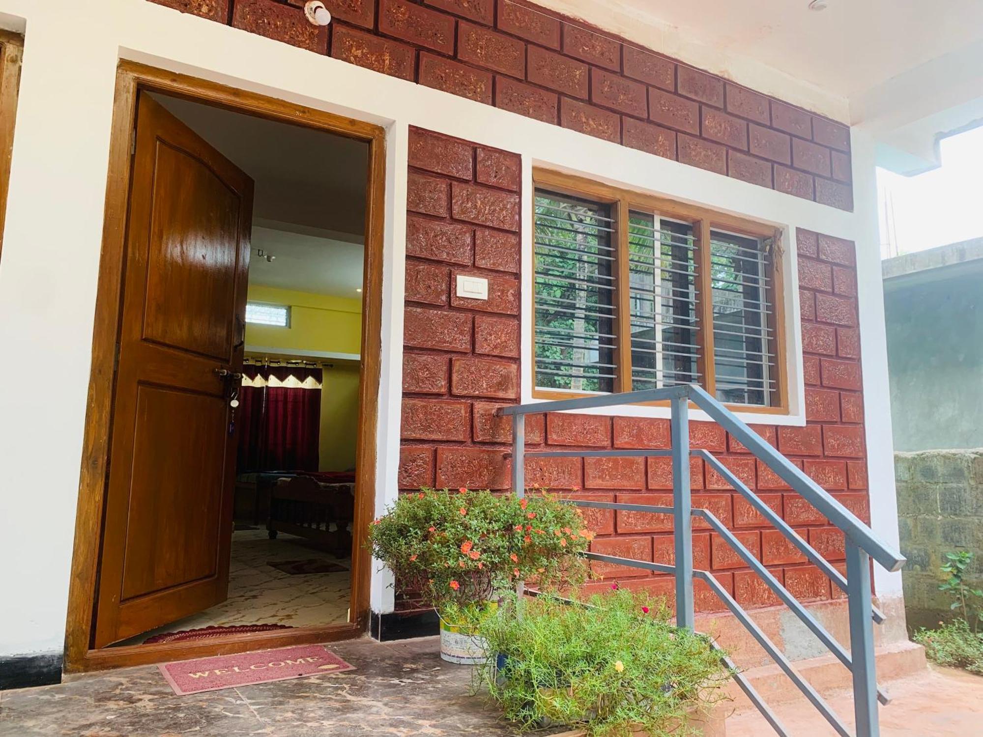 Dandeli Crocodile Valley Homestay Exteriör bild