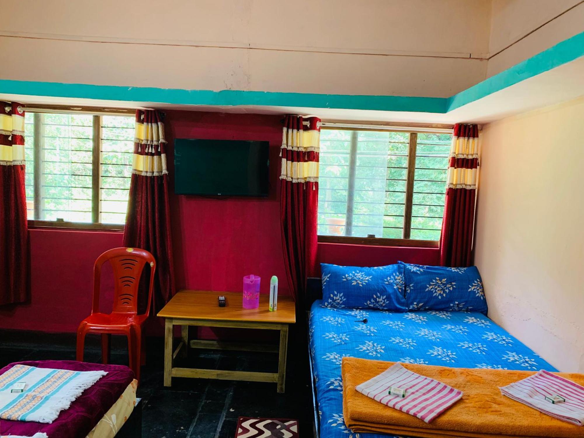 Dandeli Crocodile Valley Homestay Exteriör bild